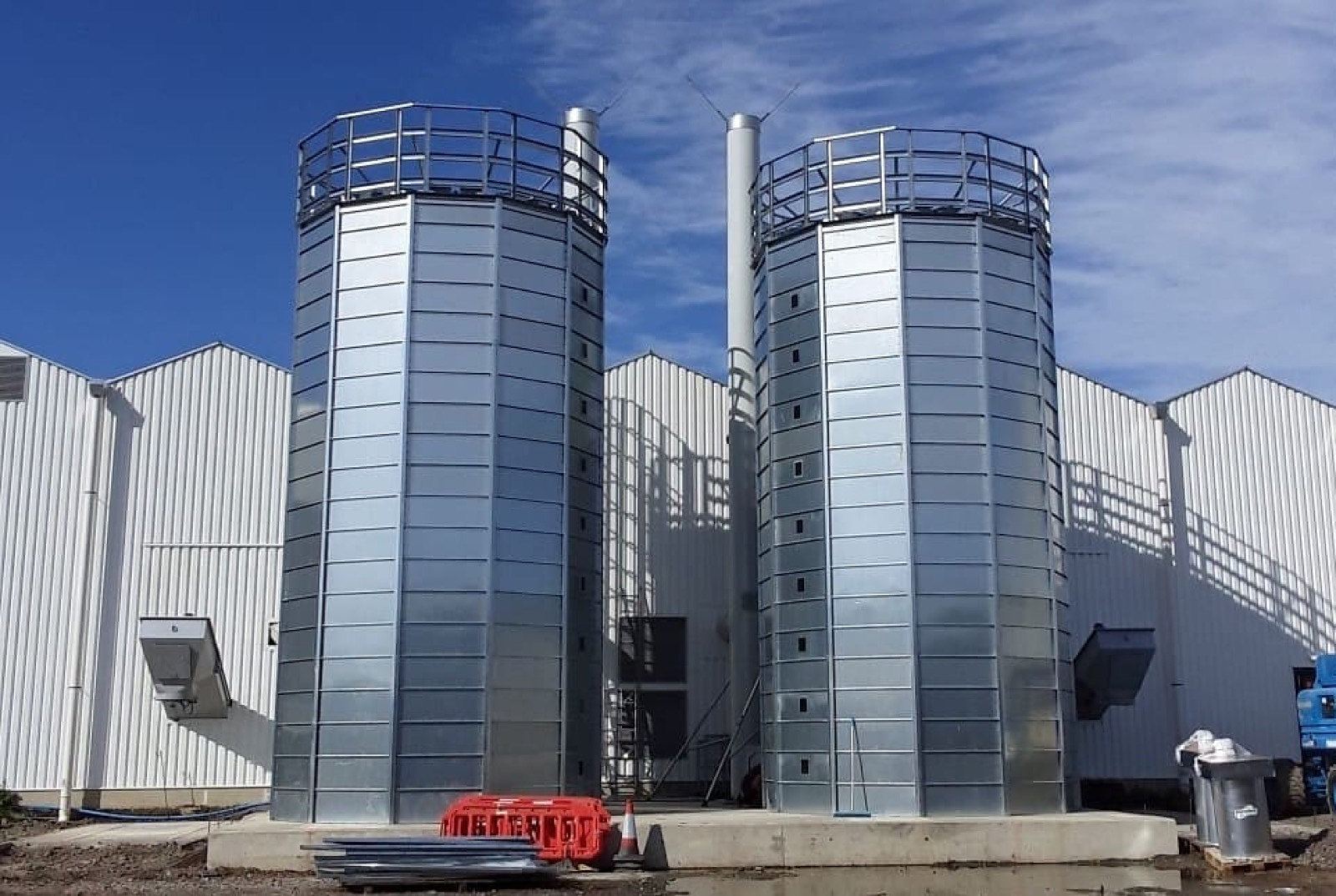 Cylindrical waste wood silo installed at Essex, UK